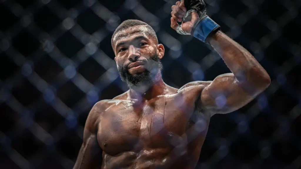 Salahdine Parnasse averti par Dustin Poirier suite à la victoire contre Dan Hooker