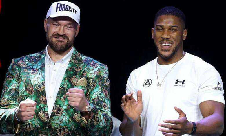 tyson-fury-anthony-joshua-face-off-reaction-boxe
