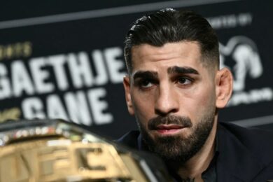 un-ancien-champion-de-l-ufc-tr&egrave;s-direct-sur-ilia-topuria