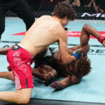 Ateba Gautier violemment mis K.-O. par Roman Kopylov : grosse surprise à l'UFC 332 ateba-gautier-mis-ko-roman-kopylov-ufc-332