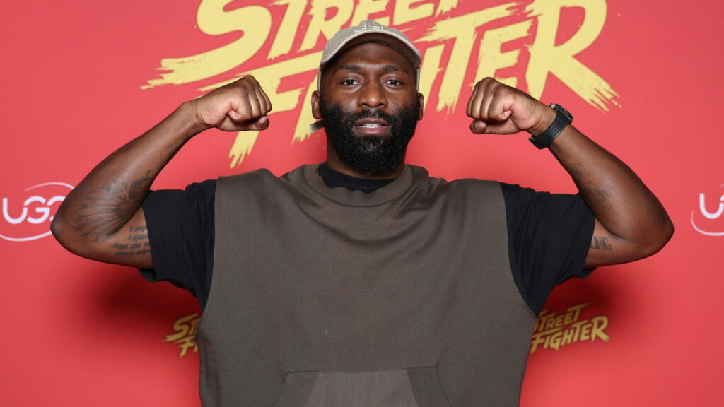 cedric-doumbe-reagit-mort-combattant-mma-attentat