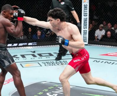 joaquin-buckley-sort-du-silence-apr&egrave;s-son-k.-o.-terrible-&agrave;-l-ufc-edmonton