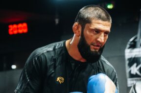 michael-bisping-parle-cash-de-la-carri&egrave;re-de-khamzat-chimaev