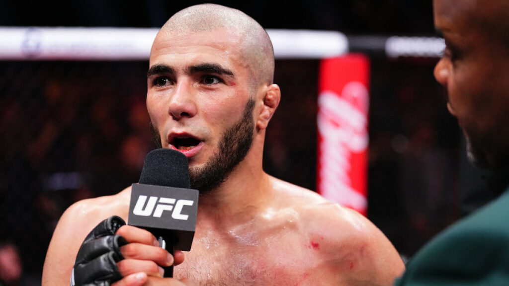 muhammad-mokaev-reagit-depart-farid-basharat-ufc